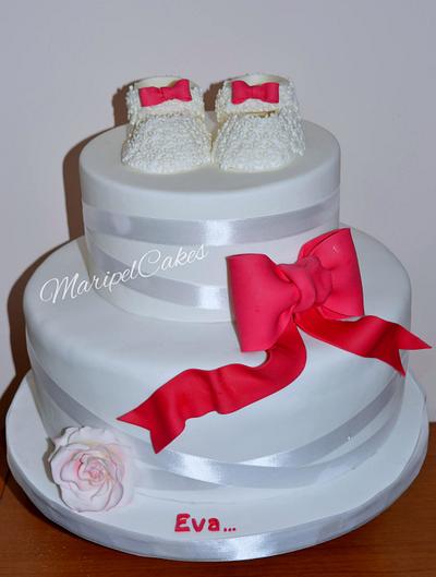 Christening Cake - Cake by MaripelCakes