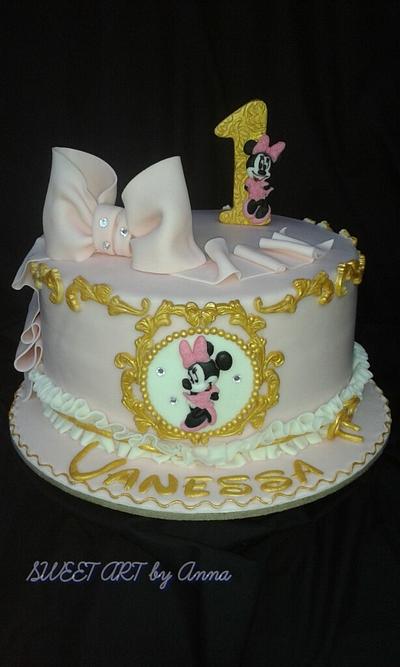 Royal Minnie Mouse cake - Cake by SWEET ART Anna Rodrigues