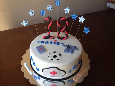 18th birthday for nursing student - Cake by Daniele Altimus