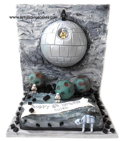 Lego Star Wars - Cake by iriene wang