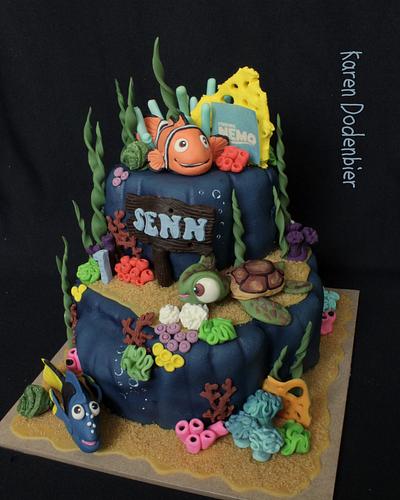 My first Nemo cake!! - Cake by Karen Dodenbier