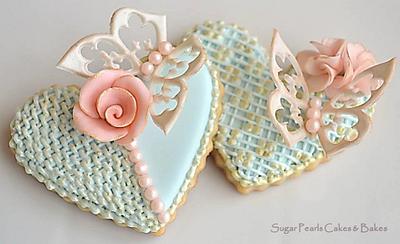 Threads of Love - Cake by SugarPearls