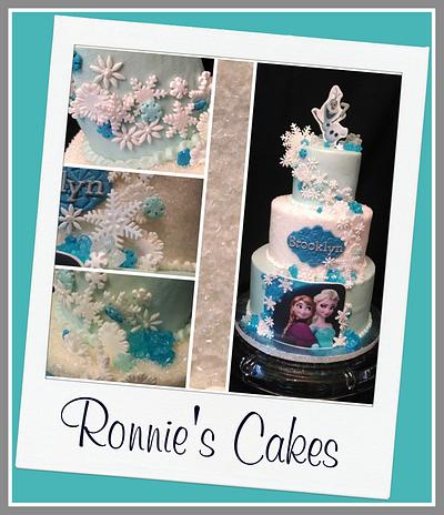 Frozen 2 - Cake by Rosalynne Rogers