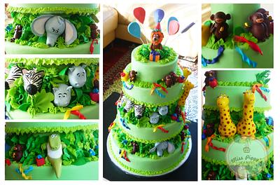 Stacked Up Jungle - Cake by MissPiggy
