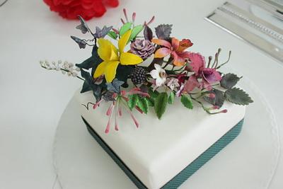 Flowers galore - Cake by Artym 
