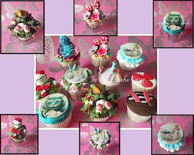 Alice in wonderland collection - Cake by Cupcakes la louche wedding & novelty cakes