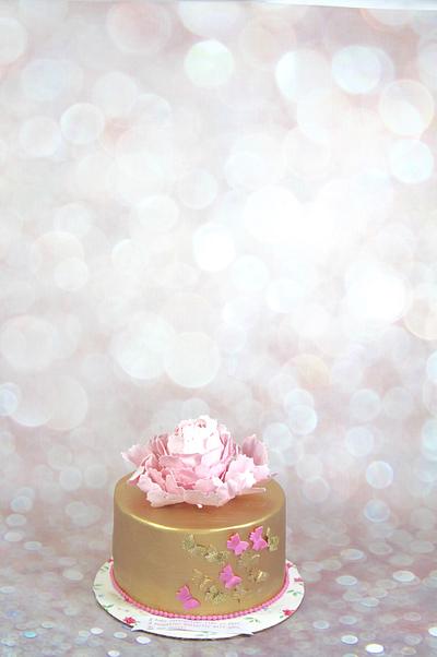 Gold butterfly cake - Cake by soods