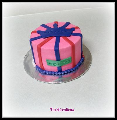 Princess Tiara Cake  - Cake by FiasCreations