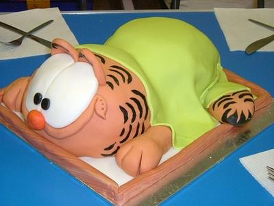 Garfield - Cake by The Buttercup Kitchen