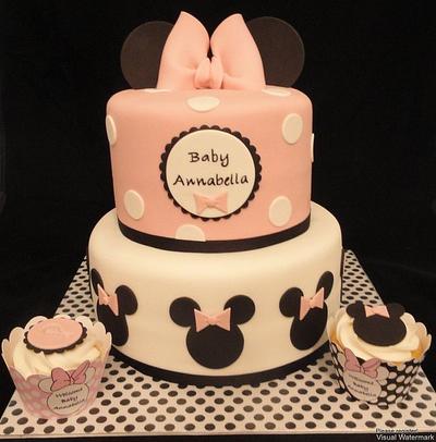 Minnie Mouse Babyshower - Cake by Katie Cortes