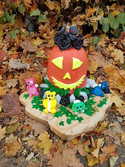 Halloween Collaboration ... trick or treat - Cake by Chantal den Uyl