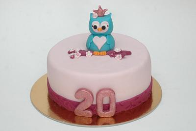 Owl Queen - Cake by Deema