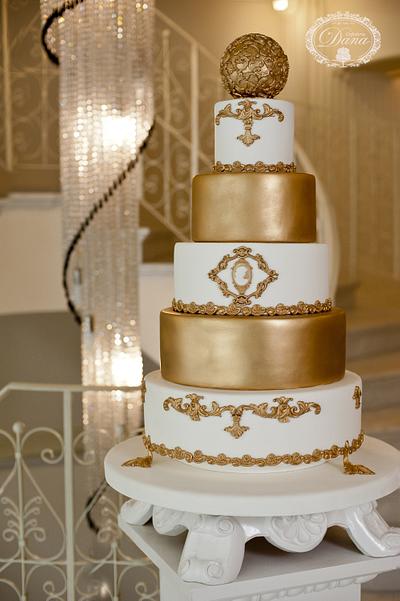 Gold and white wedding cake - Cake by Cofetaria Dana