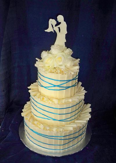 aqua white chocoalte wedding cake - Cake by elisabethscakes