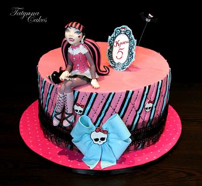 Draculaura-Monster High - Cake by Tatyana Cakes
