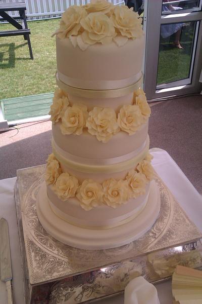 Lemon roses 3 tier wedding cake - Cake by Looby69
