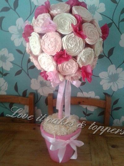 cup cake tree - Cake by Love it cakes