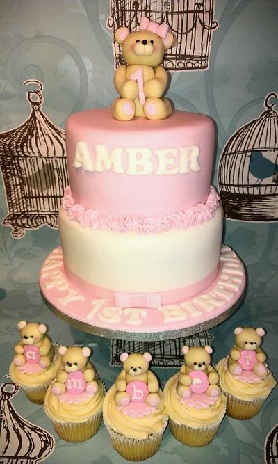 Ambers Forever Friends - Cake by Cakes galore at 24