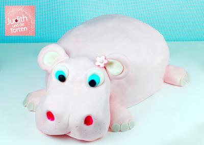 "Frieda" The Baby Hippo by Judith Walli, Judith und die Torten  - Cake by Judith und die Torten