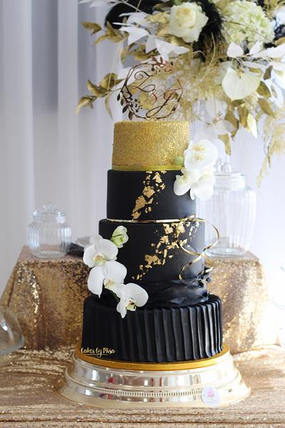 Black&Gold wedding Queen  - Cake by CakesByMisa
