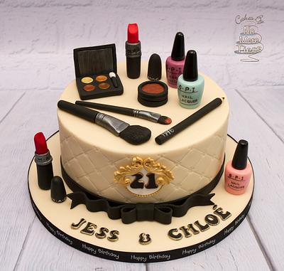 Make up themed 21st cake - Cake by Cakes By No More Tiers (Fiona Brook)