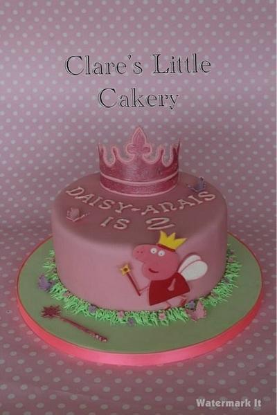 Peppa pig princess cake - Cake by Clareslittlecakery