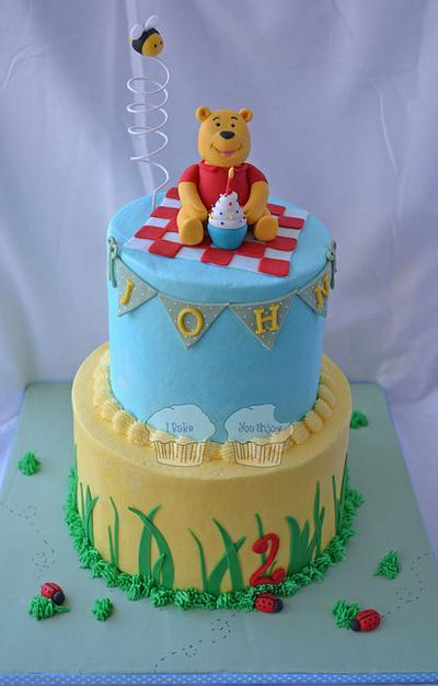 Pooh Bear's Birthday Picnic - Cake by Susan