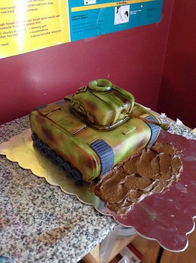 Army tank cake - Cake by Tianas tasty treats
