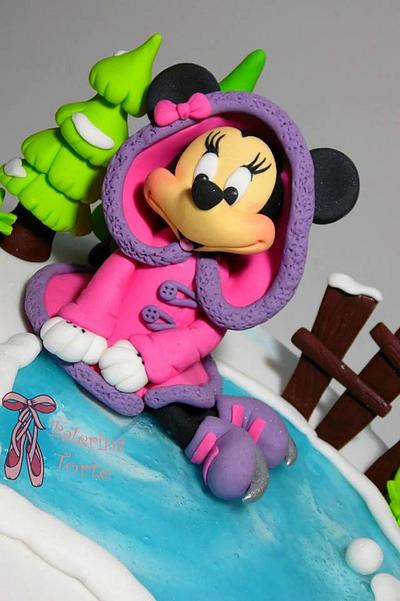 Minnie Mouse Winter Cake - Cake by Balerina Torte