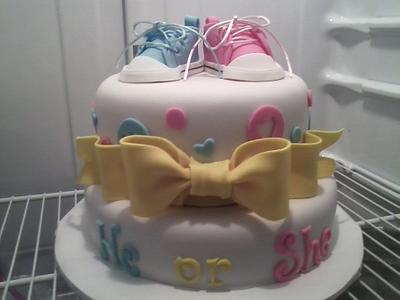 Baby Gender reveal cake - Cake by Karen Seeley