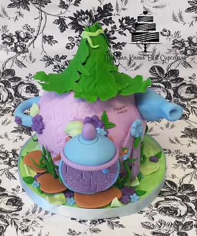 Fairy Teapot House SMASH Cake - Cake by MKBC 