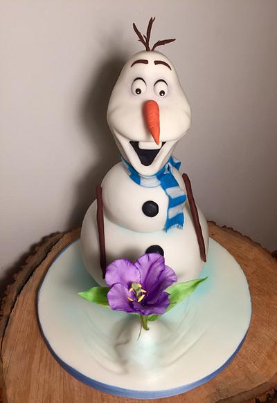 Olaf - Cake by Andrea