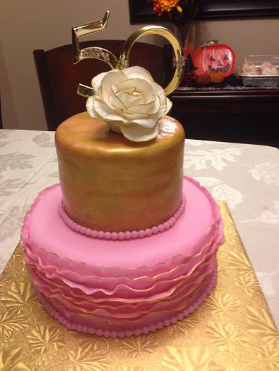 Gold and pink cake  - Cake by Bequisweetcakes
