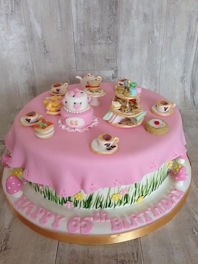 Afternoon tea cake  - Cake by Daisycupcake