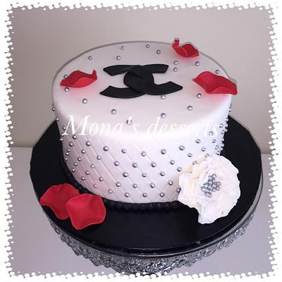 Chanel cake - Cake by Muna's Cakes 