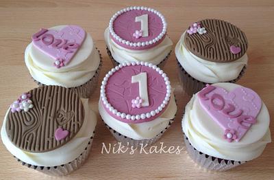 Anniversary Cupcakes  - Cake by Nikskakes