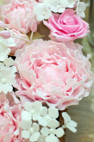Peony, rose and peony tutorial - Cake by SWEET architect