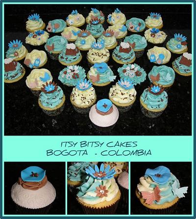 Brown and blue cupcakes - Cake by Itsy Bitsy Cakes
