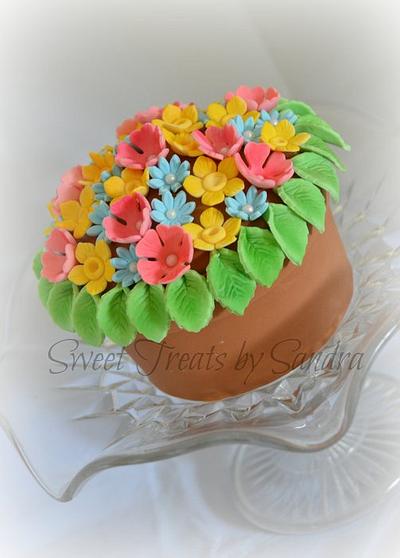 Flower Pot Cake - Cake by Sandra