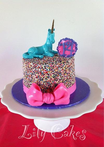 Sprinkle cake  - Cake by Michelle