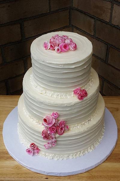 Buttercream and Roses Wedding cake - Cake by Enza - Sweet-E