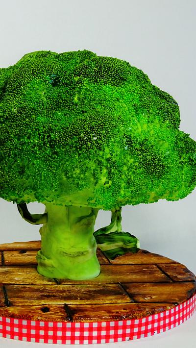 Broccoli - Cake by cristinabadea2008