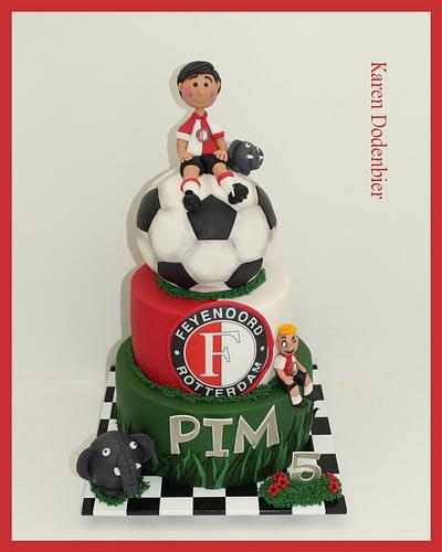 Dutch soccer team Feyenoord! - Cake by Karen Dodenbier