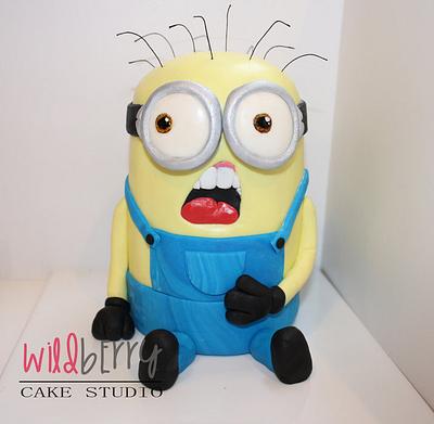 Dave the Minion - Cake by Wildberry Cake Studio