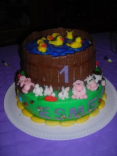 ESME'S LITTLE FARM - Cake by FRANCESCA