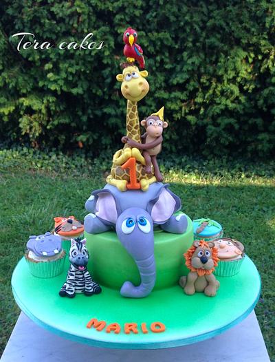 Crazy safari cake :) - Cake by Tera cakes