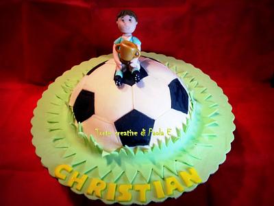 Soccer ball cake (Torta pallone da calcio) - Cake by Paola Esposito