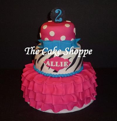 Tutu ruffled cake - Cake by THE CAKE SHOPPE