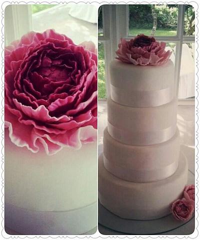 A simple wedding - Cake by Rebecca 