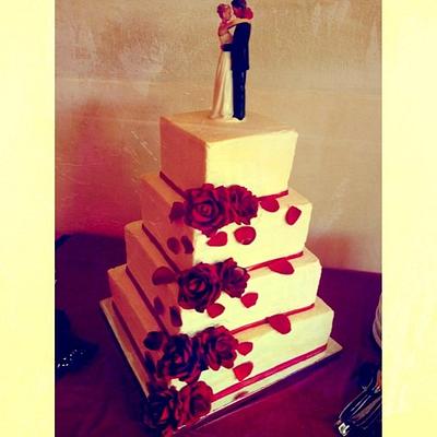 Rose wedding cake - Cake by Lydia